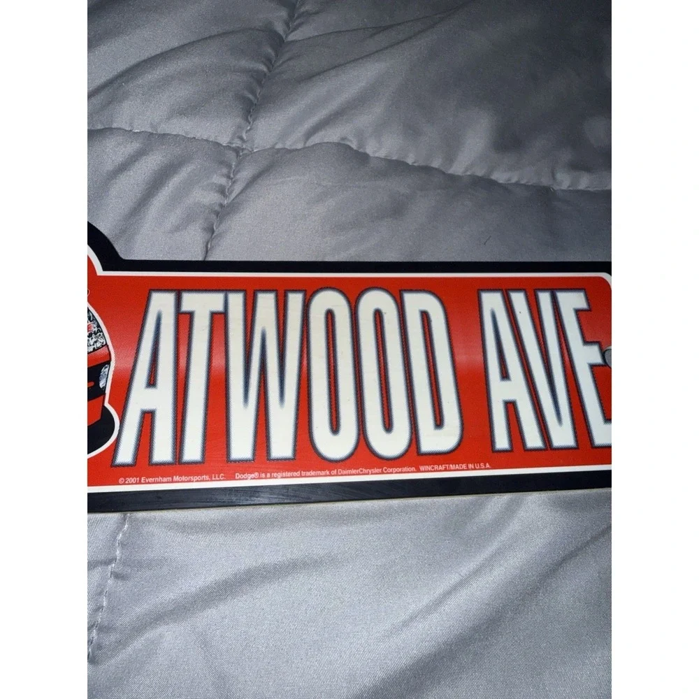 vintage 2001 NASCAR garage wall‎ sign produced by WinCraft